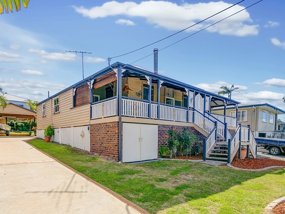 33 Montrose Parade, Wynnum West QLD 4178