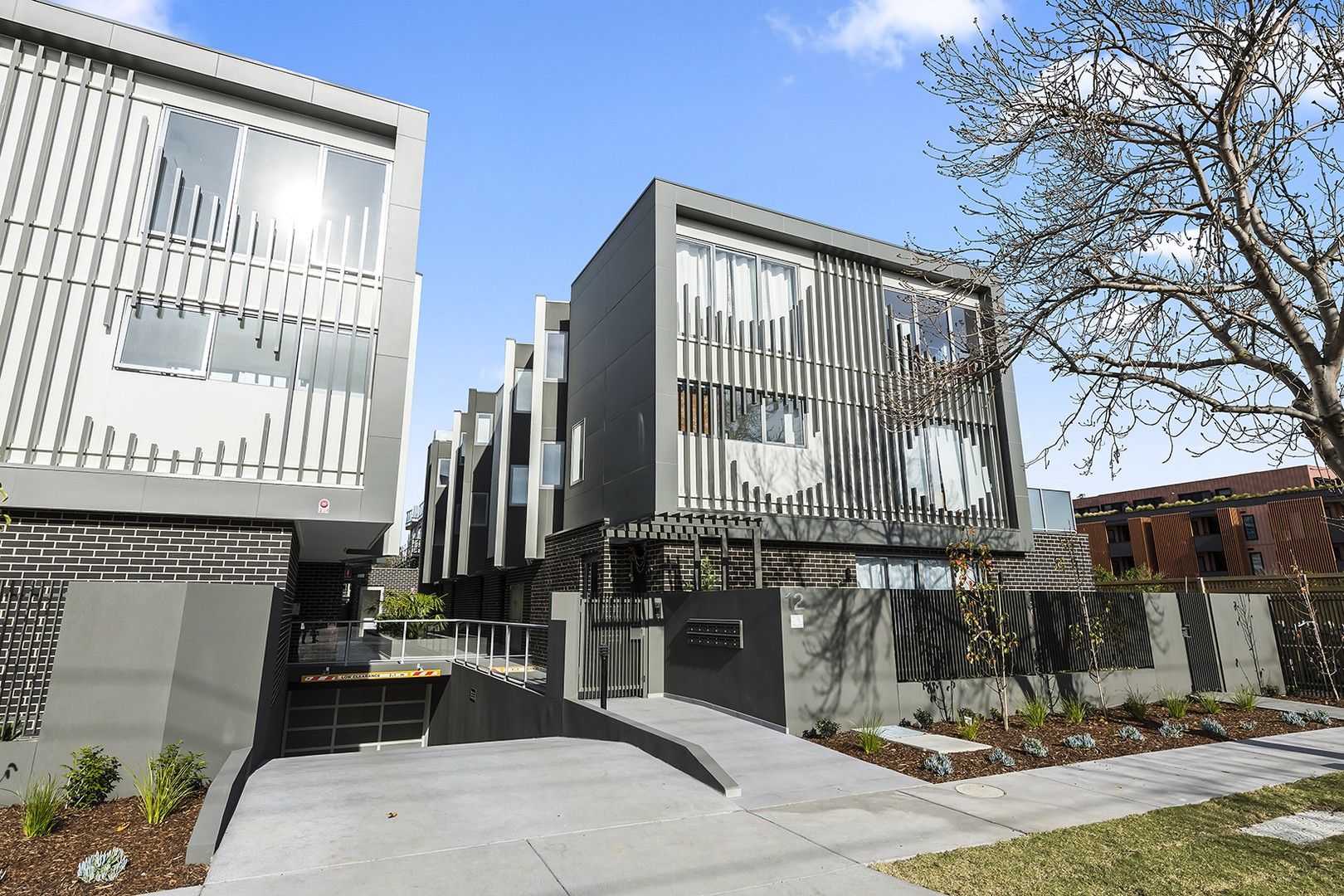 3 bedrooms Townhouse in 6/12-14 Barker Street CHELTENHAM VIC, 3192