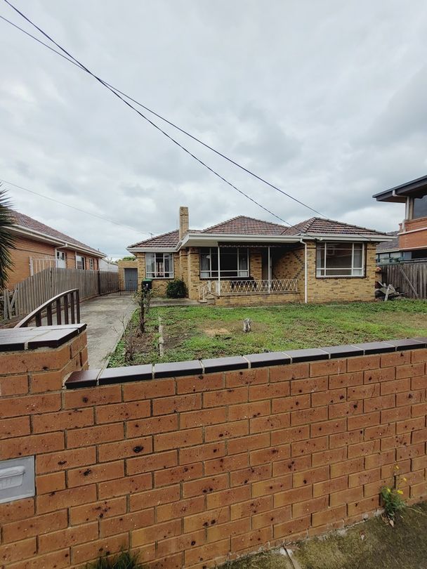 11 Selola Court, Fawkner VIC 3060, Image 0