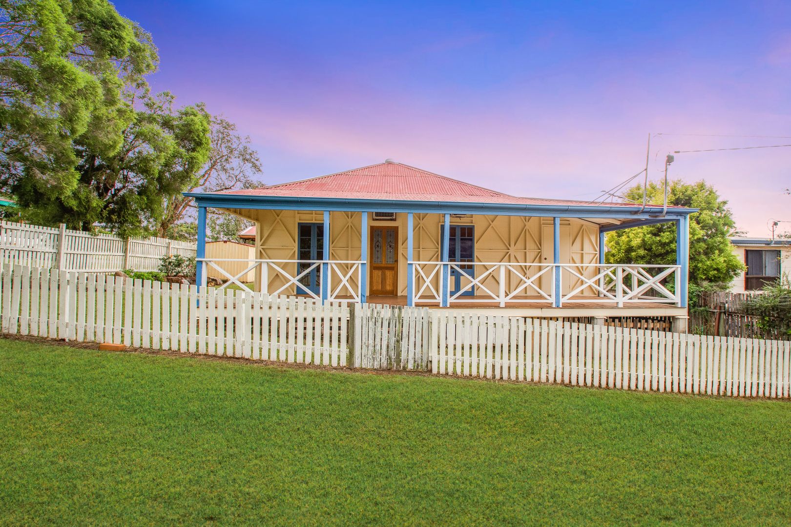 6 Woodgate Street, Churchill Property History & Address Research Domain