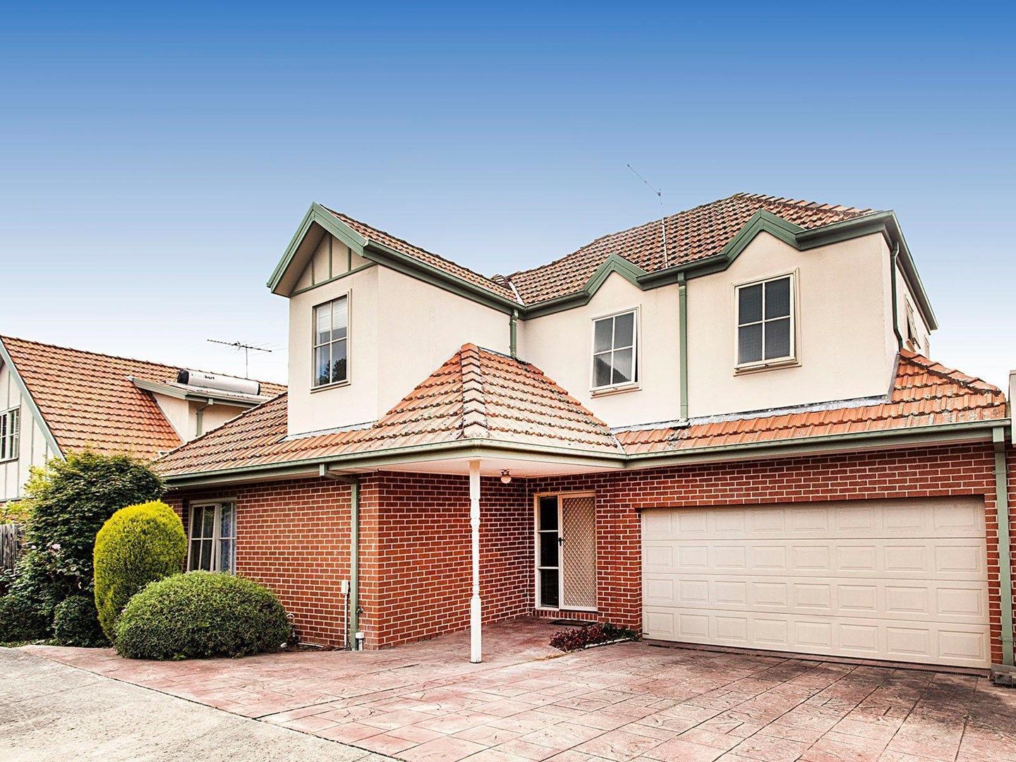 2/8 Tyne Street, Box Hill North VIC 3129 - Townhouse For Rent | Domain