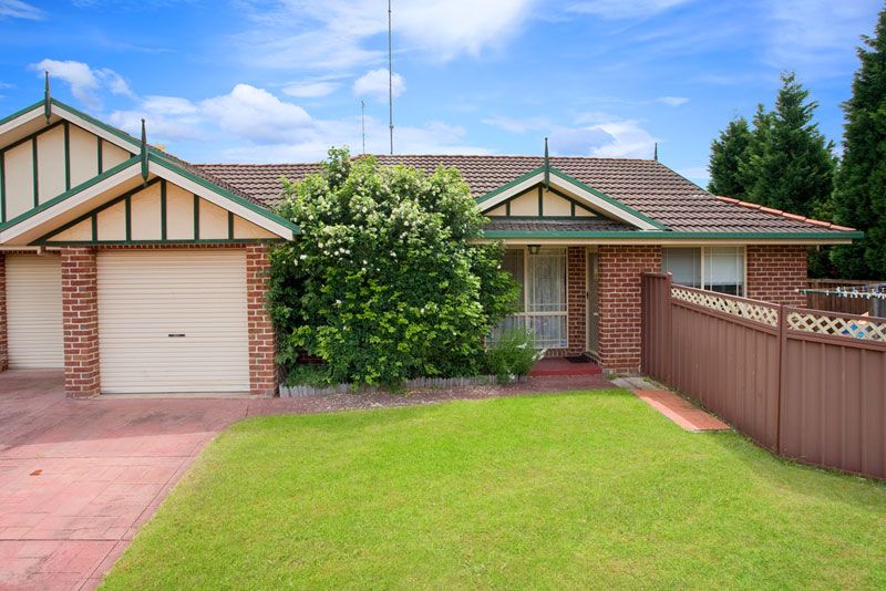 3 bedrooms Duplex in 1B Rulana Street ACACIA GARDENS NSW, 2763