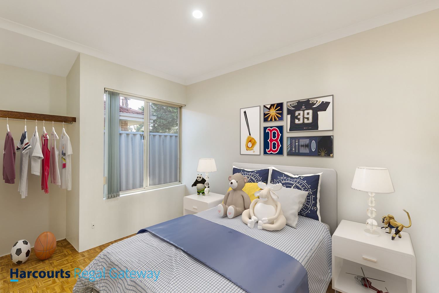 7 Naylor Close, Atwell WA 6164, Image 2