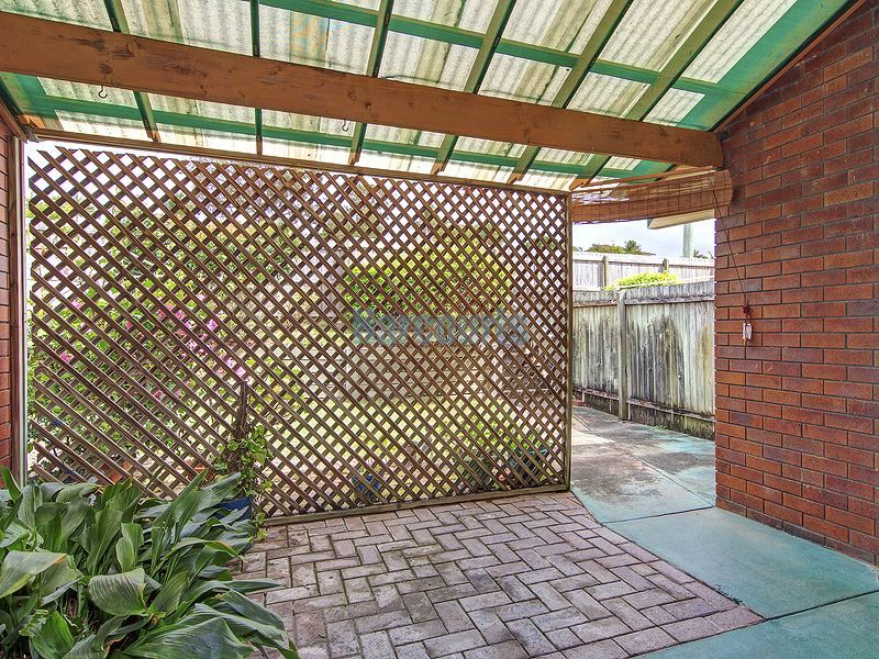 2/1 Delanty Crt, Edens Landing QLD 4207, Image 2