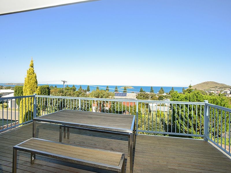 21 Seacrest Avenue, Encounter Bay SA 5211, Image 0