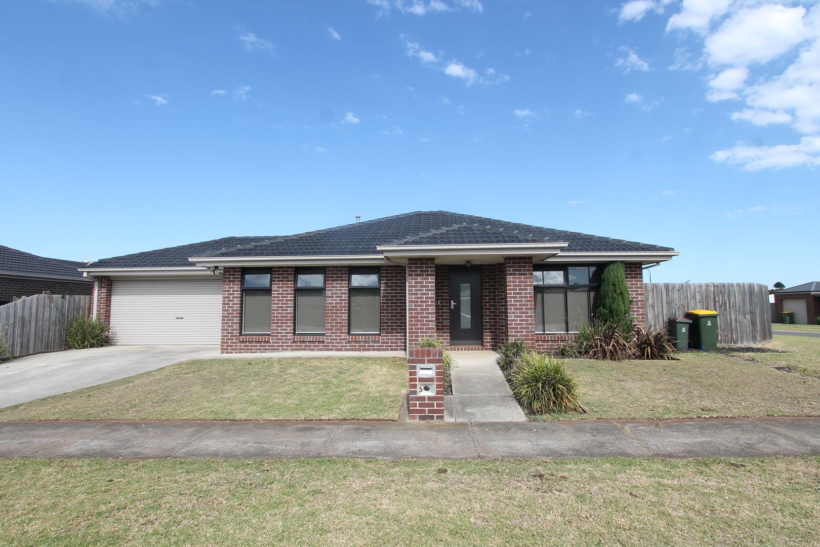 5 Flaxman Street Warrnambool Vic 3280 House For Rent 336 364 Domain