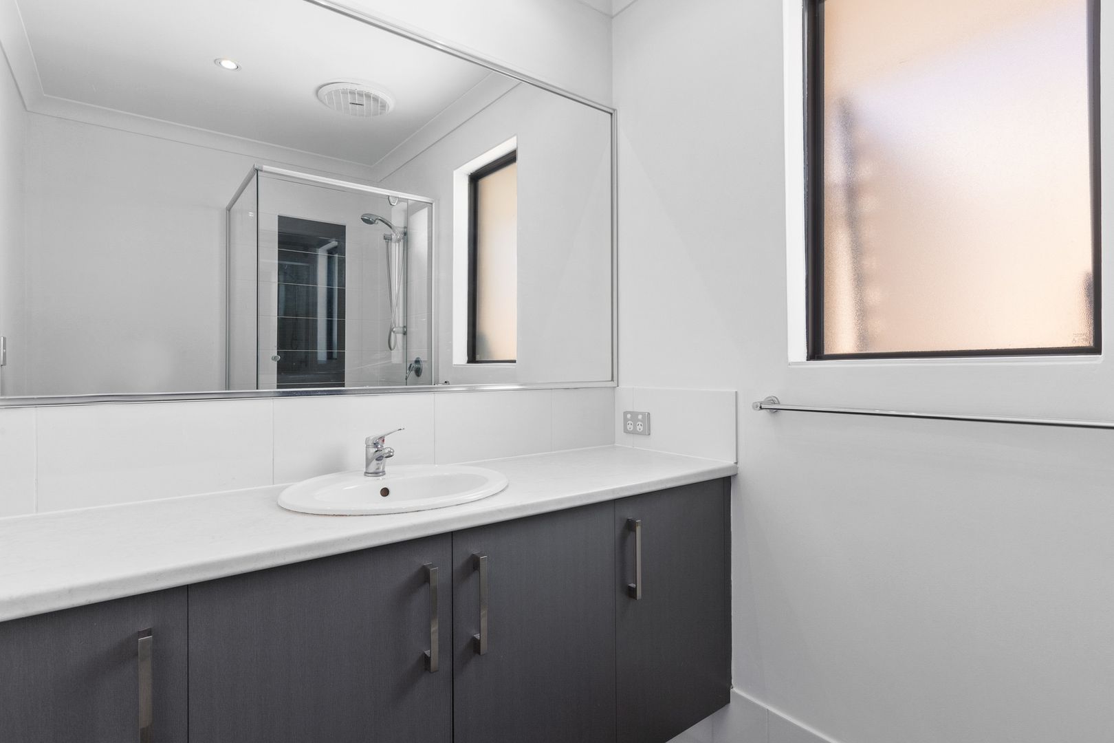 19 Packer Rise, Hammond Park WA 6164 House For Rent Domain