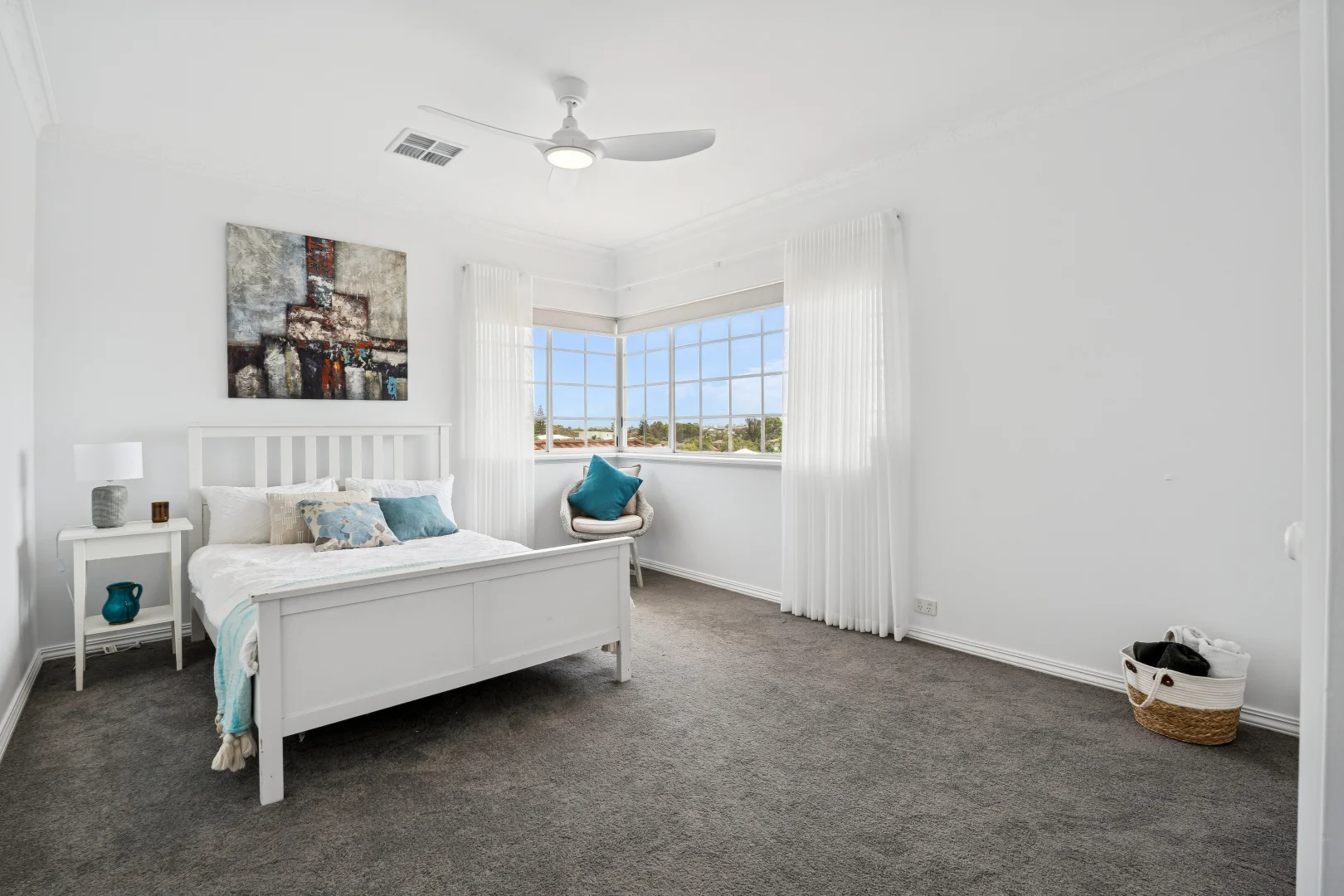 Additional image 22 of 120 Castlecrag Drive, Kallaroo WA 6025