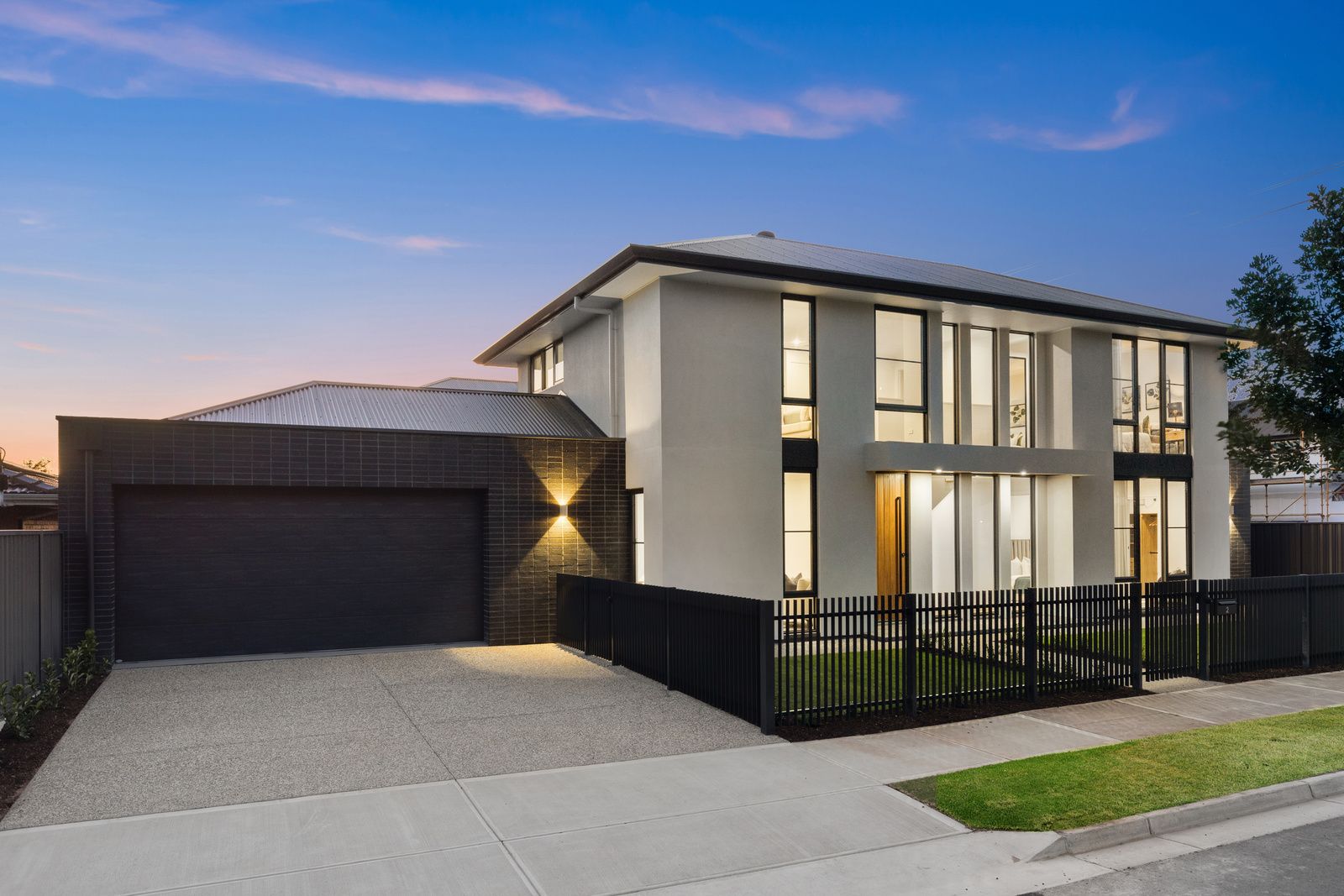 2 St Andrews Crescent, Novar Gardens SA 5040, Image 0