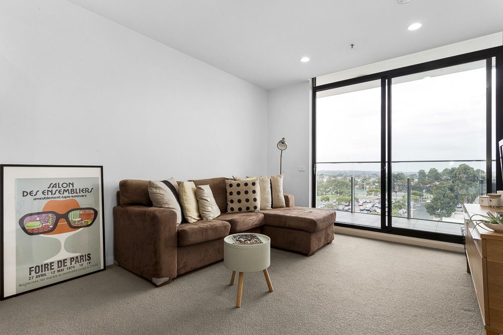 405/8 Breavington Way, Northcote VIC 3070, Image 2