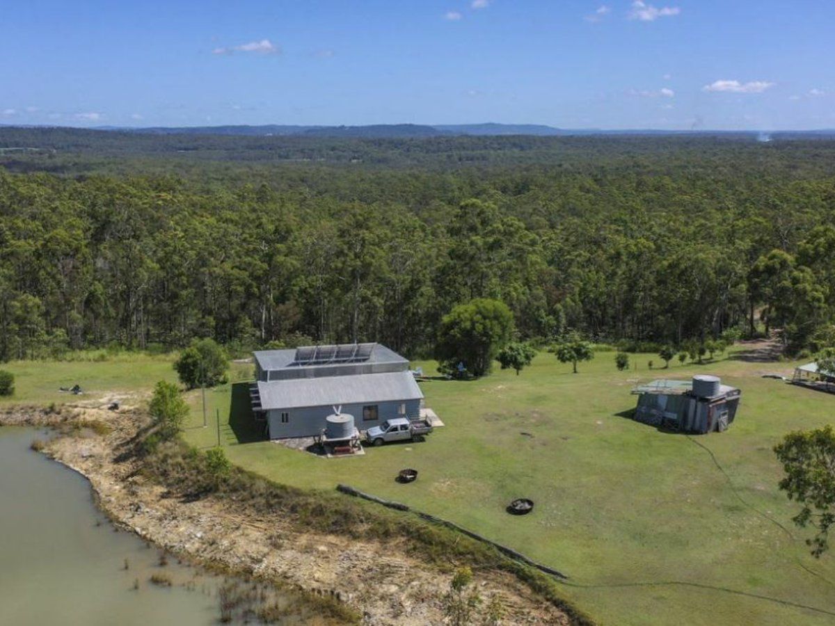 1060 Brooms Head Road, Taloumbi NSW 2463 House for Sale 1,500,000