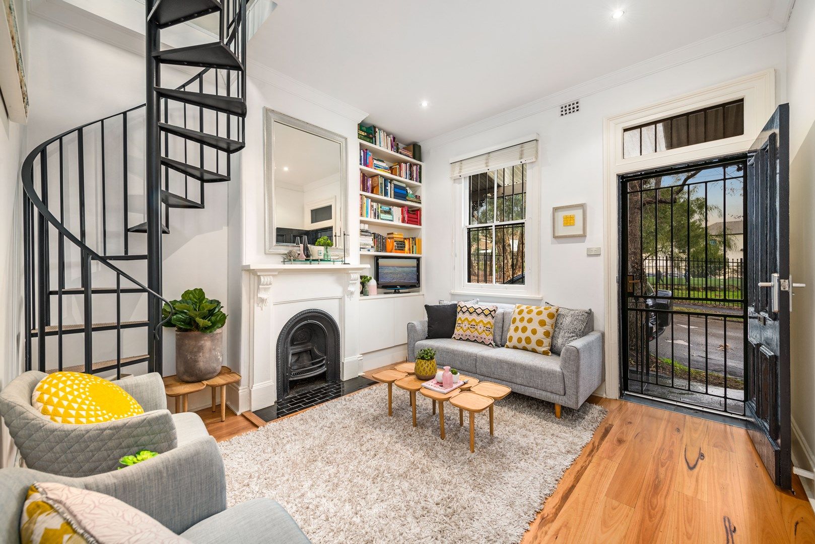 2 bedrooms House in 77 Merton Street ROZELLE NSW, 2039