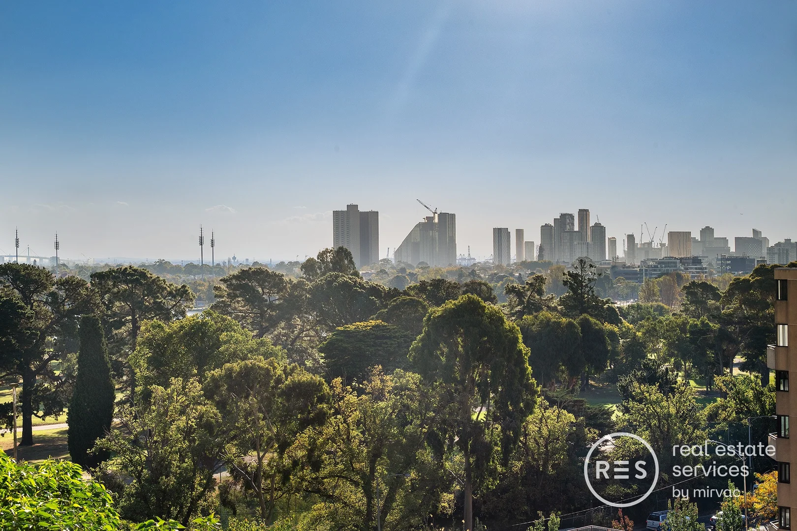 706/31 Queens Lane, Melbourne VIC 3004