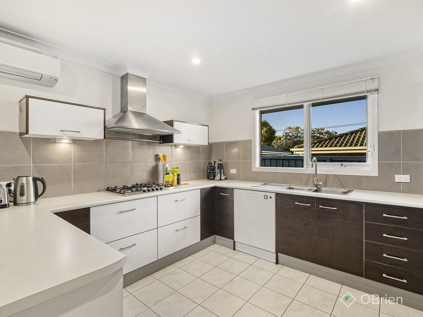 1/29 Levanto Street, Mentone VIC 3194, Image 2