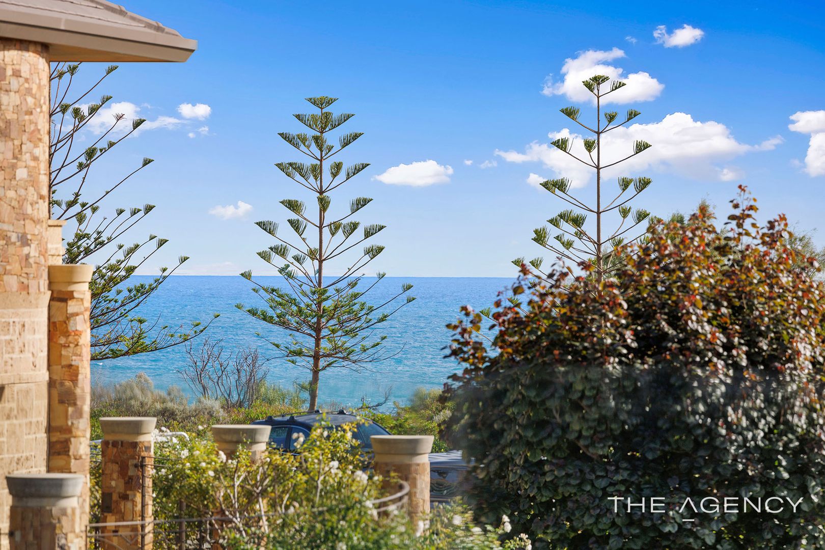 2 Korel Gardens, Swanbourne WA 6010, Image 1