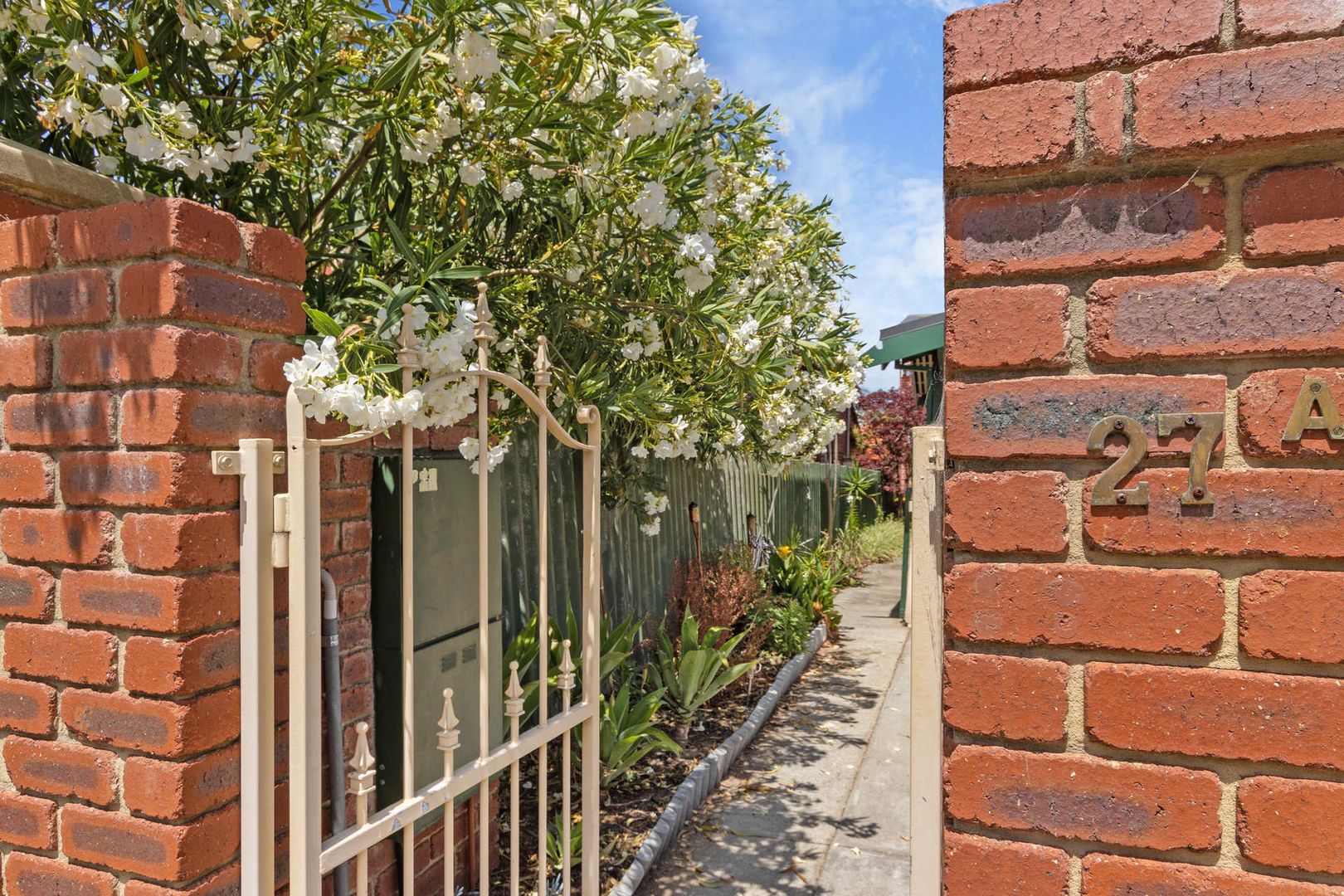 Sold 27A Harold Street, Mount Lawley WA 6050 on 11 Nov 2023