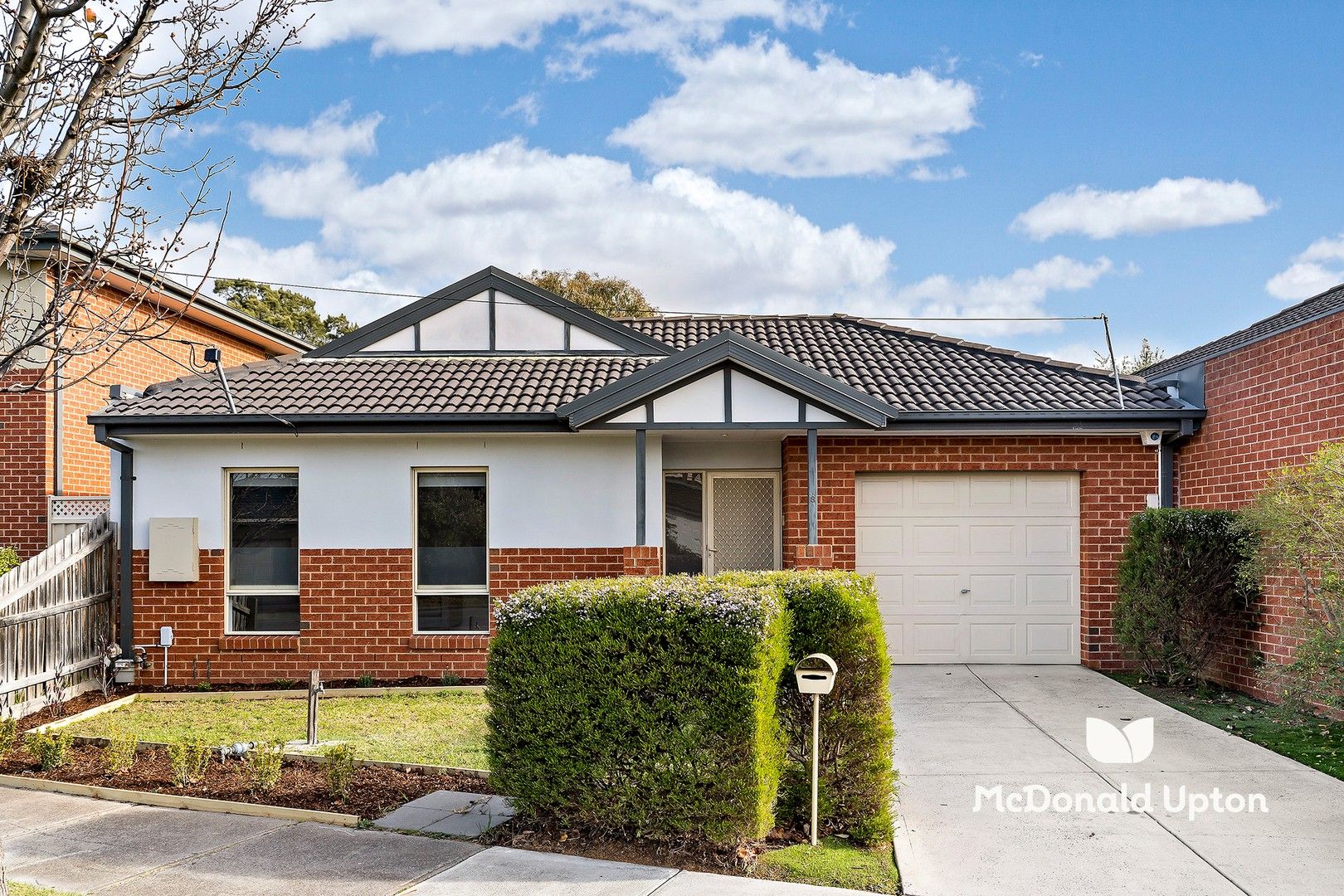 8 Amis Crescent, Avondale Heights VIC 3034, Image 0