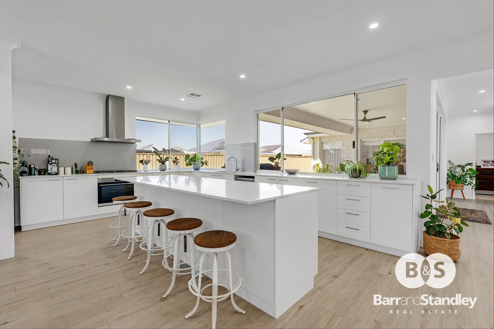 Additional image 5 of 43 Hazelgrove Crescent, Millbridge WA 6232