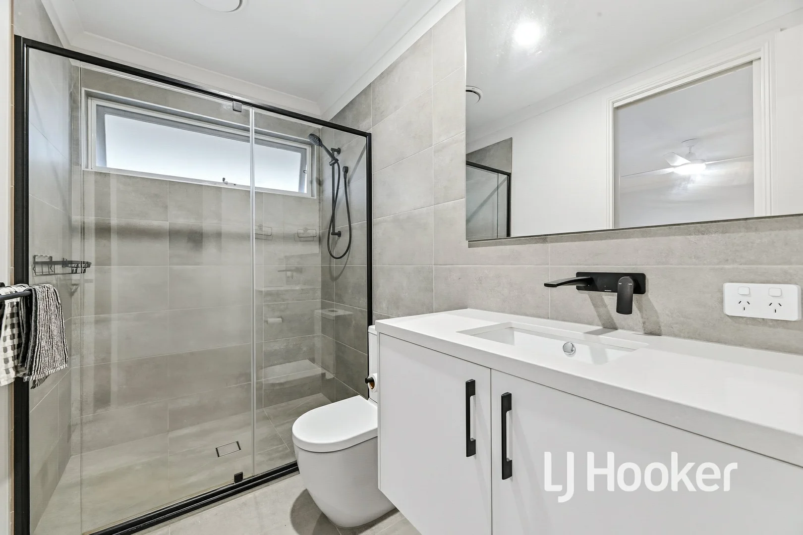 Additional image 28 of 3 Pridley Boulevard, Officer South VIC 3809