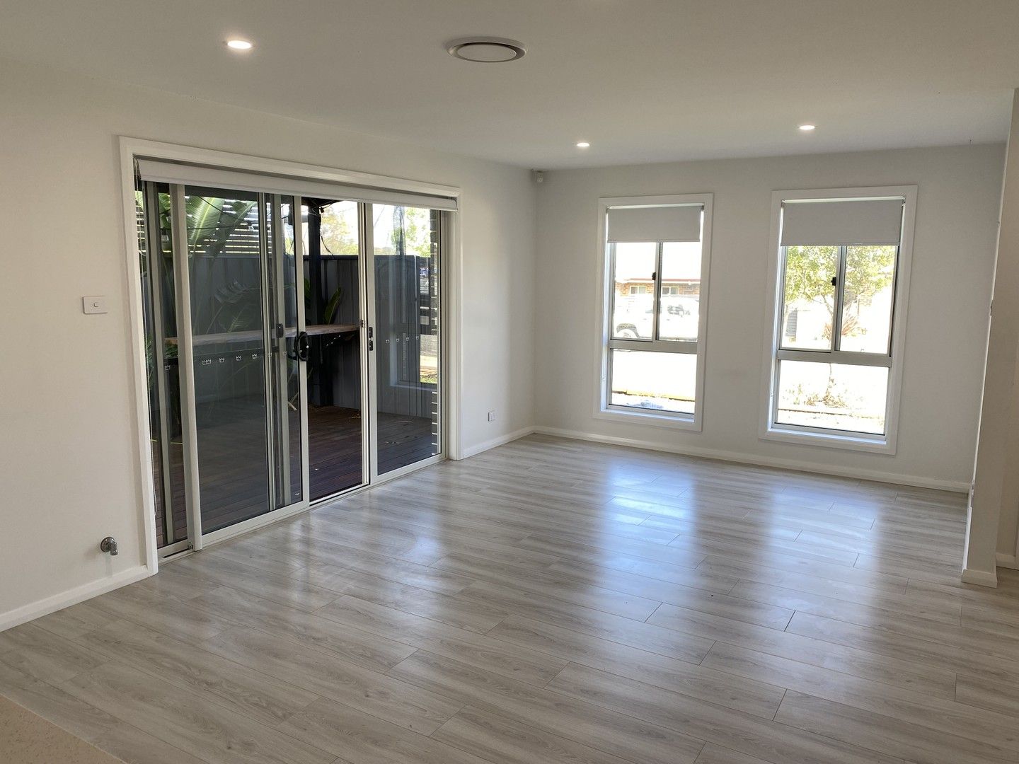 3 bedrooms Apartment / Unit / Flat in 2/22 Chaucer Street BERESFIELD NSW, 2322