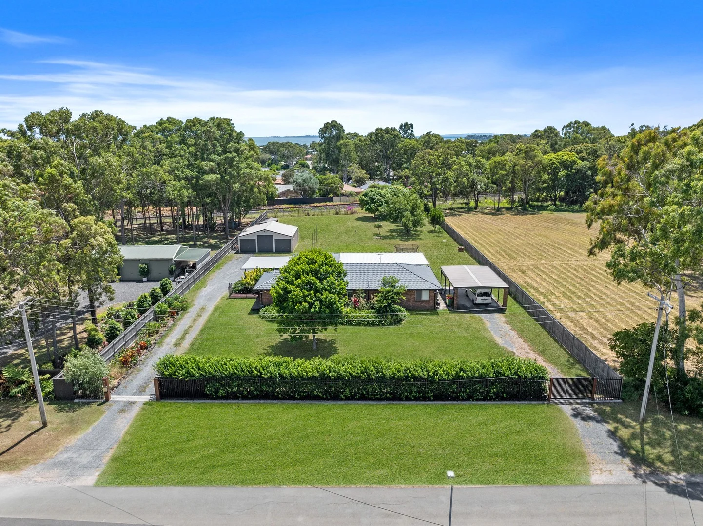 17-19 Pandanus Street, Birkdale QLD 4159