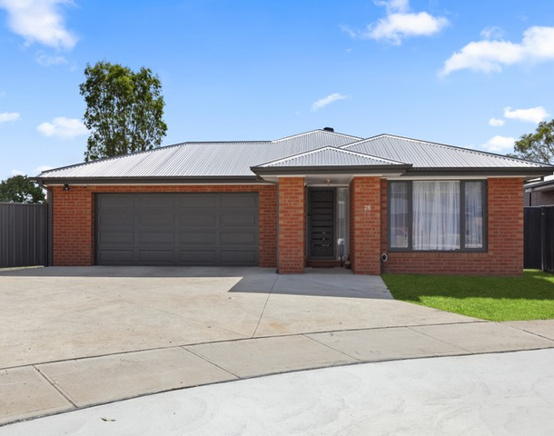 28 Rosie Drive, Broadford VIC 3658