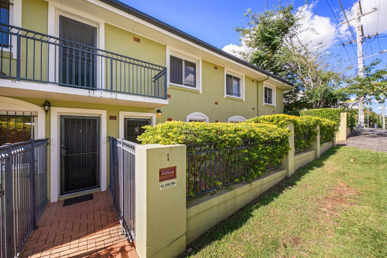 1/19 Ampthill Street, Highgate Hill QLD 4101, Image 0