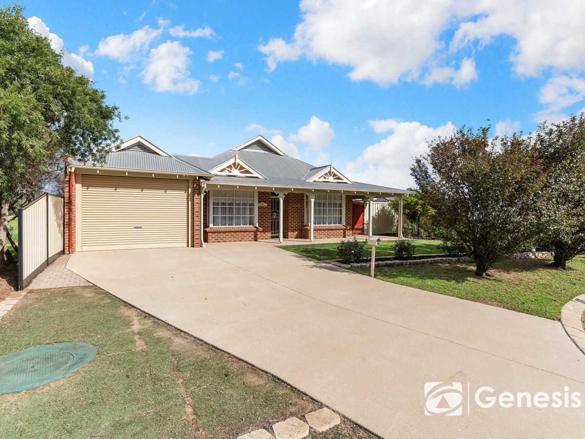 16 Houghton Close, South Guildford WA 6055, Image 0