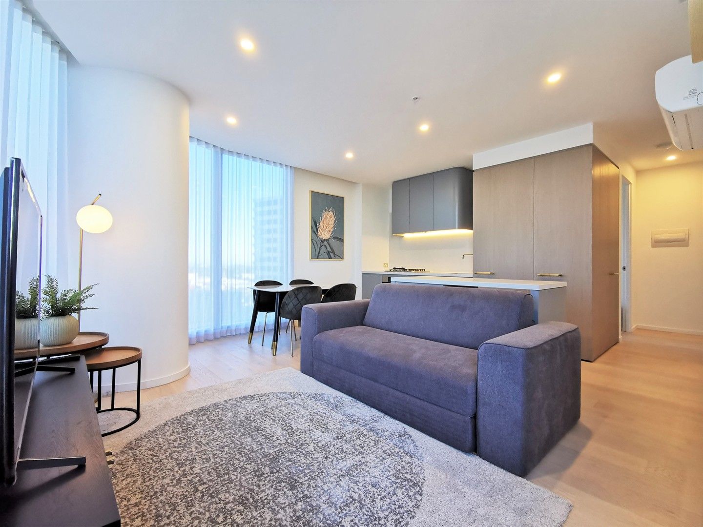 2 bedrooms Apartment / Unit / Flat in 608/25 O'Sullivan Road GLEN WAVERLEY VIC, 3150