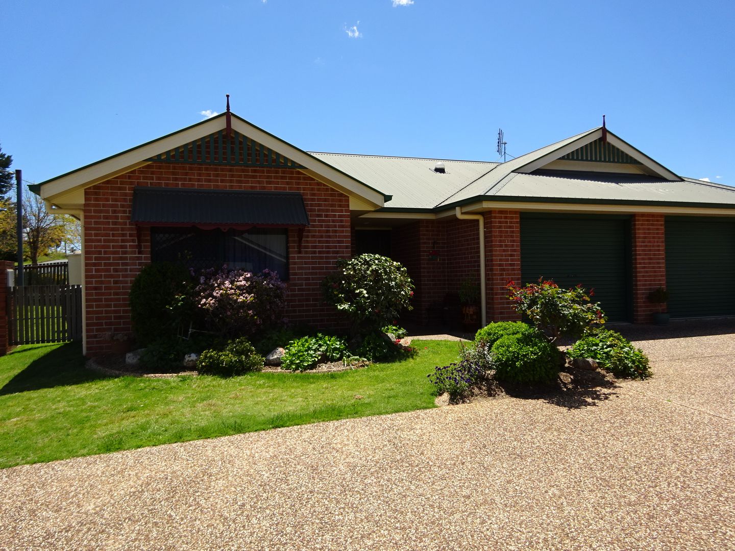 1/23 Granite Street, Stanthorpe Property History & Address Research Domain