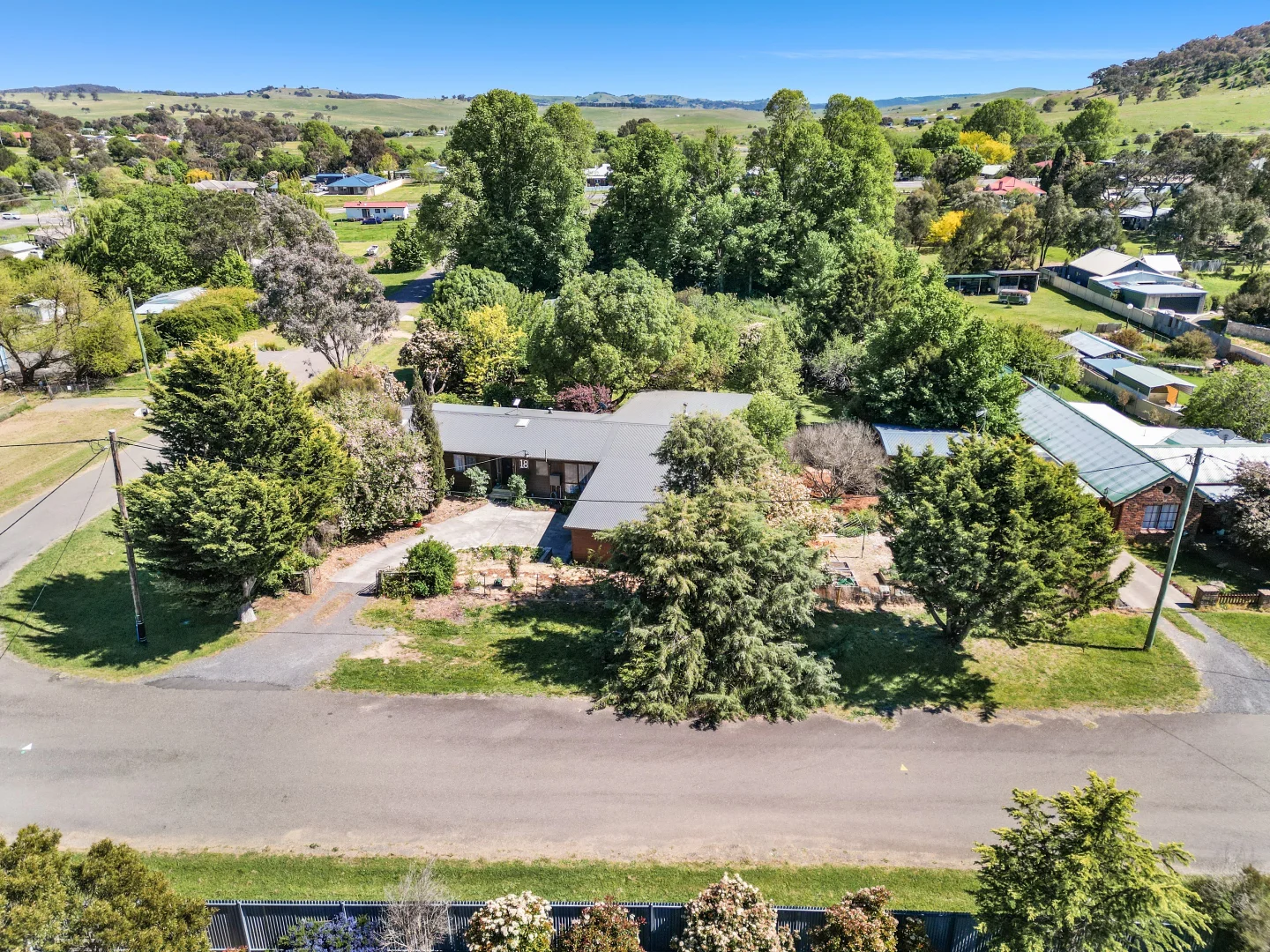 18 Wombat Street, Gunning NSW 2581 | Domain