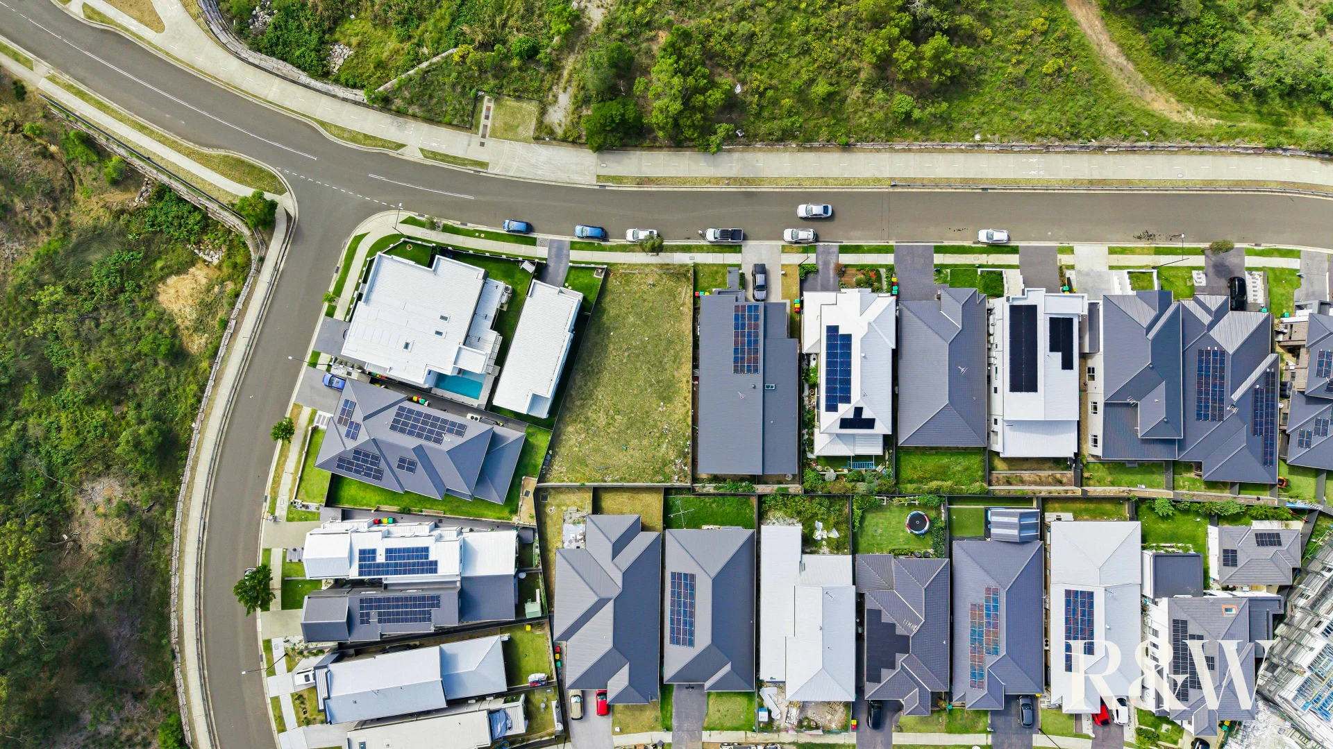 Additional image 8 of 4 FIELDHOUSE CIRCUIT, Campbelltown NSW 2560