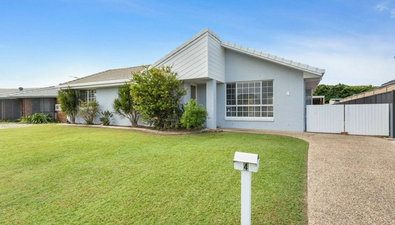 Picture of 4 Lachlan Crescent, SANDSTONE POINT QLD 4511