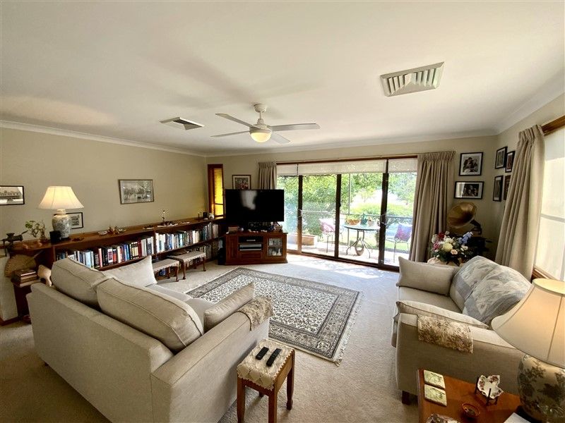 46 Hill Street, Forbes NSW 2871 Domain