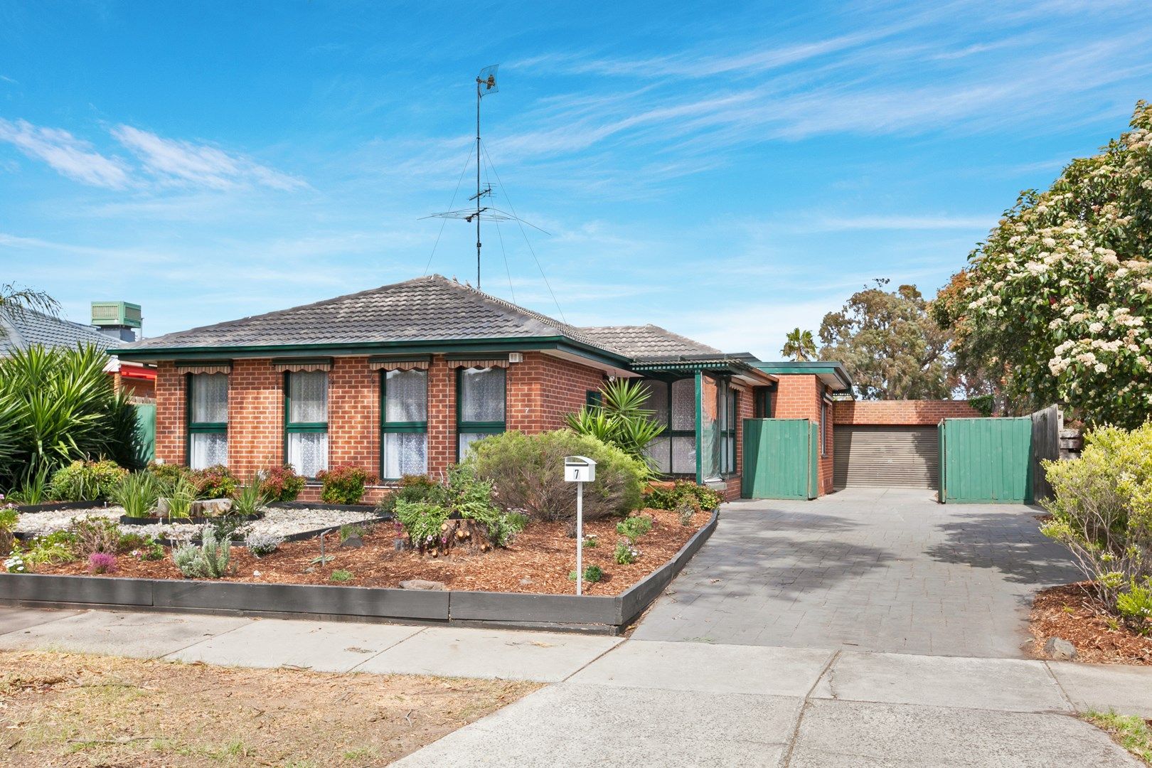 7 Galilee Crescent, Mill Park VIC 3082, Image 0