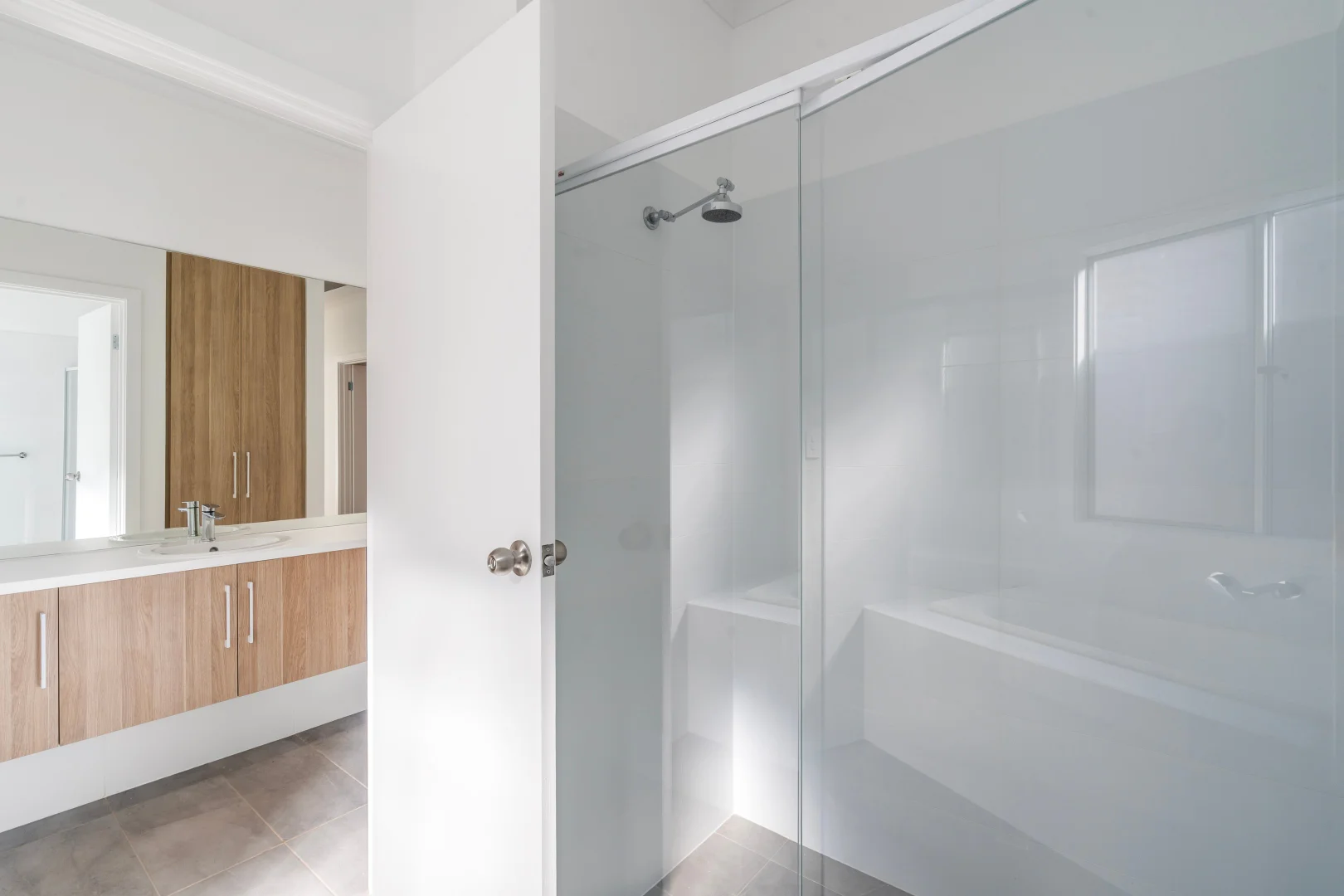 Additional image 15 of 4A Allen Dr, Para Hills SA 5096