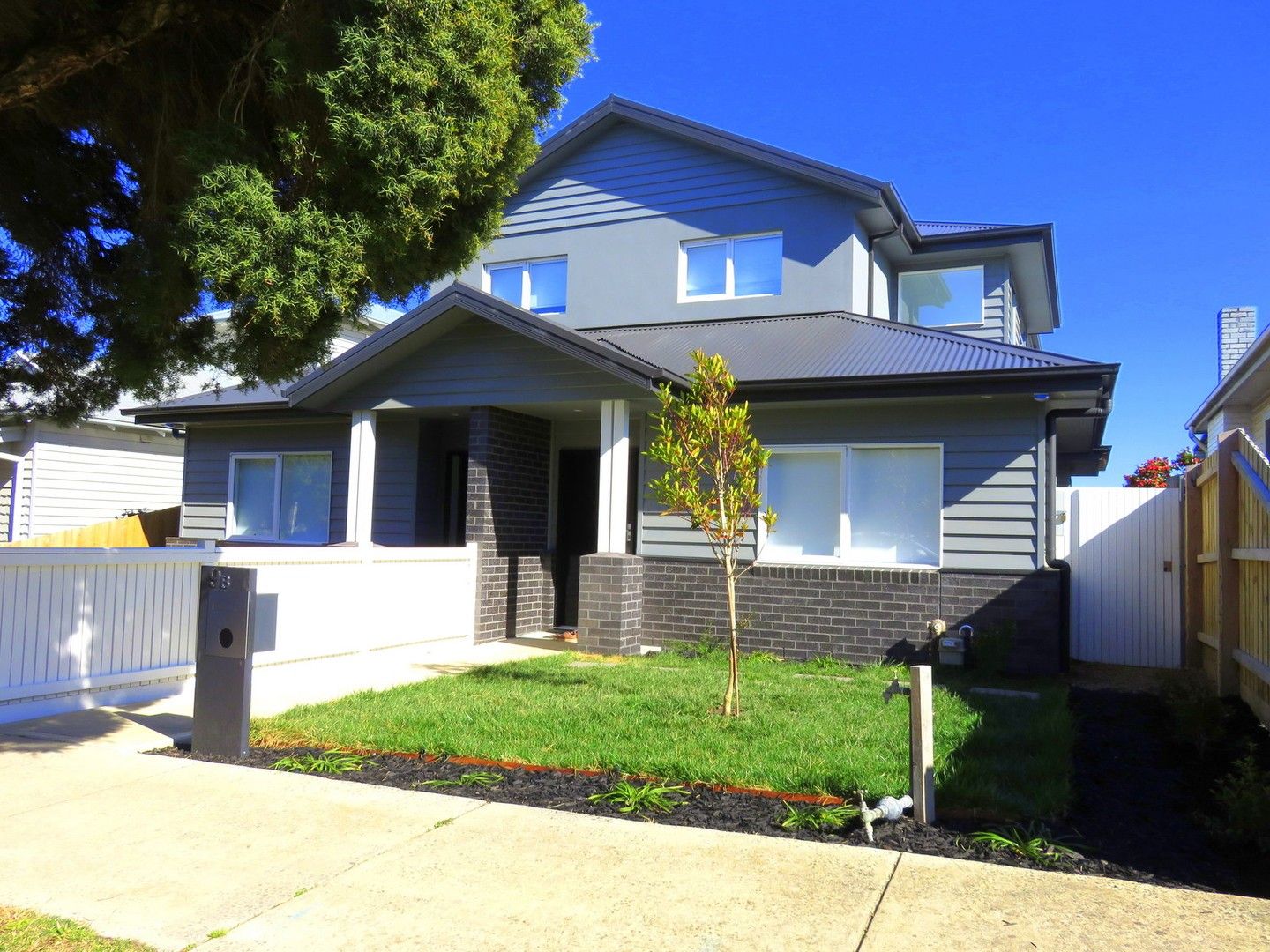 3 bedrooms Townhouse in 9B Phelan Street PRESTON VIC, 3072