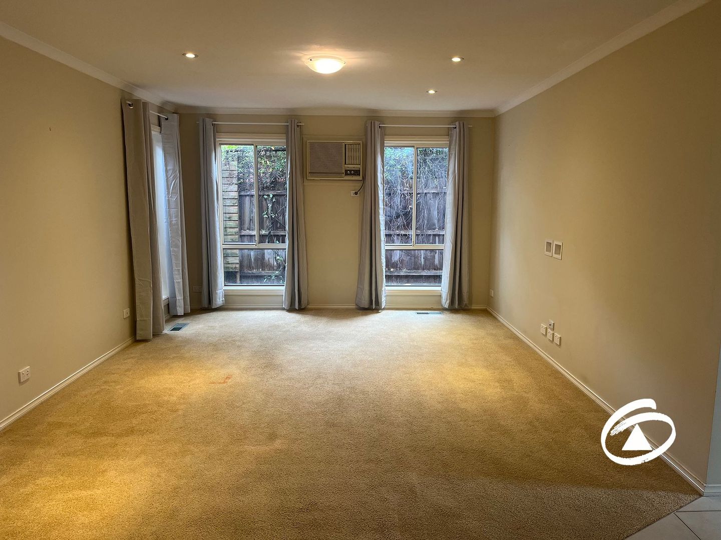 1/17 White Road, Wantirna South VIC 3152 Apartment For Rent Domain