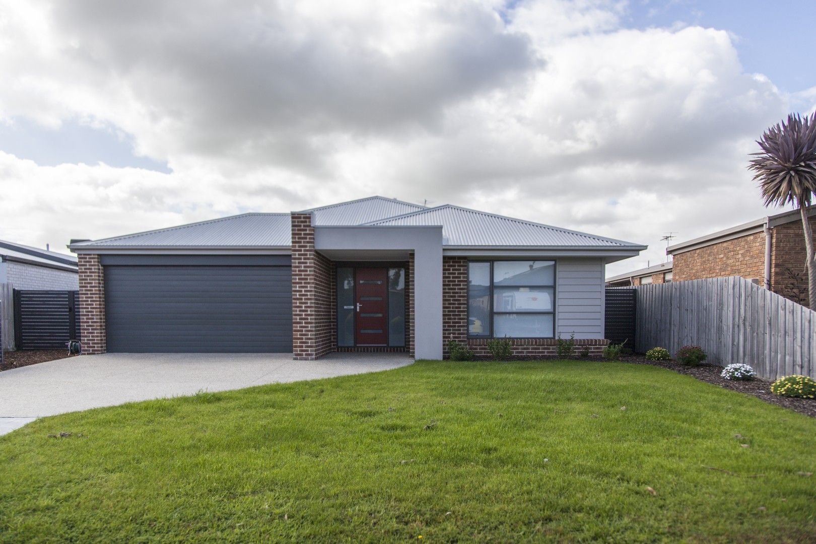 16 Youll Grove, Inverloch VIC 3996 House For Rent 550 Domain