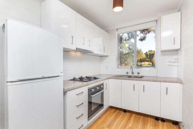 2 bedrooms Apartment / Unit / Flat in 11/26 Stanley Street MOUNT LAWLEY WA, 6050