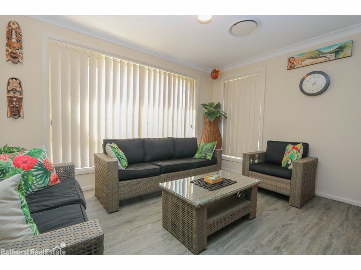 2a Topaz Court, Kelso NSW 2795, Image 2