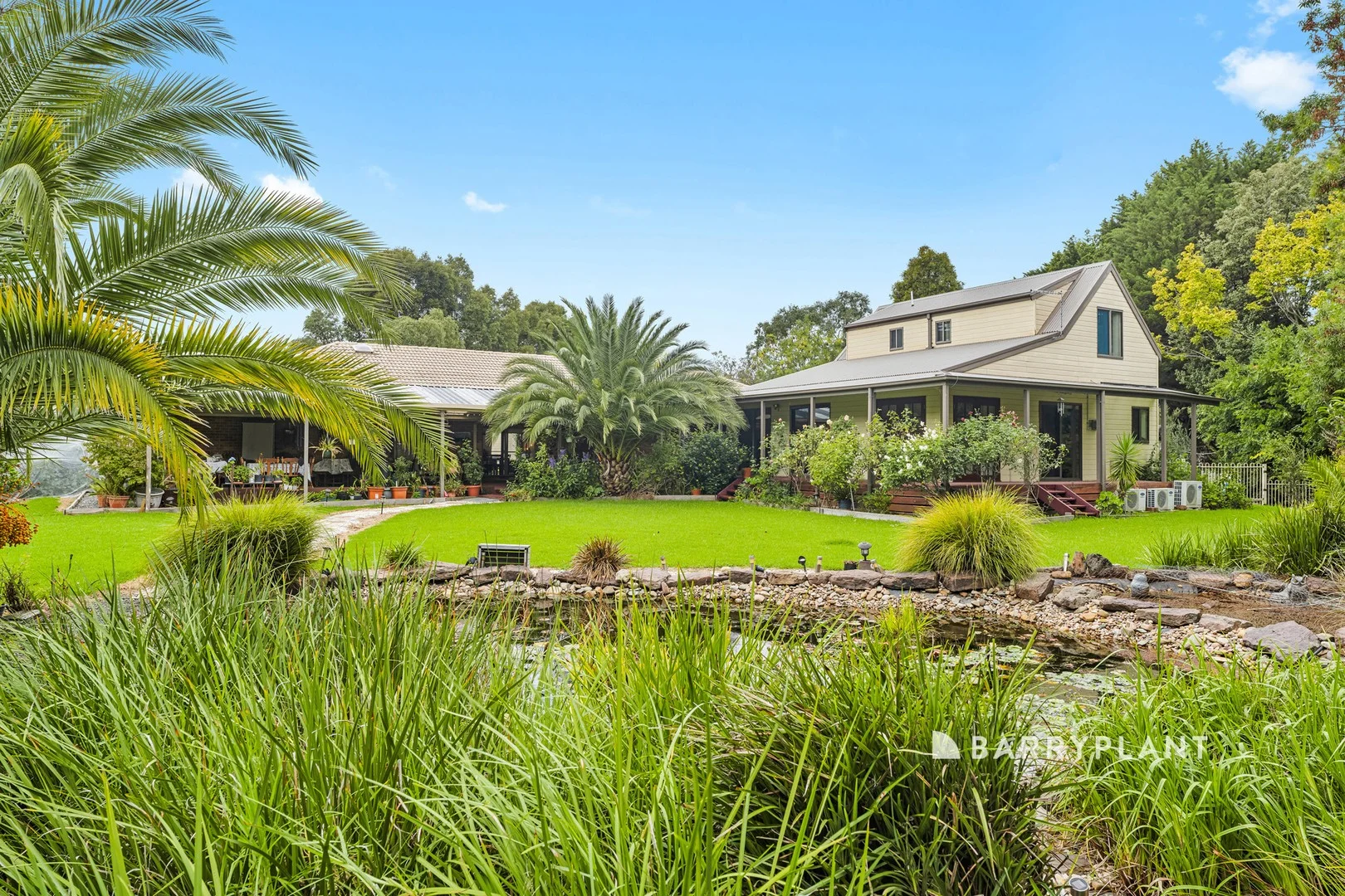 7-7A Alfred Close, Narre Warren North VIC 3804