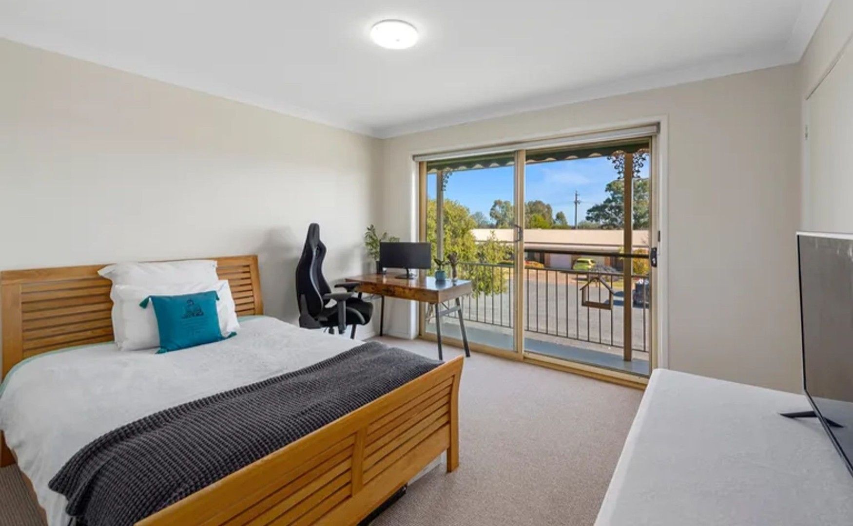 3 bedrooms Townhouse in 9/24 Ramsay St COROWA NSW, 2646