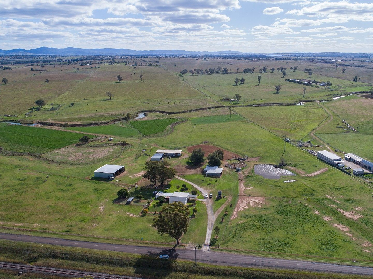 3 bedrooms Acreage / Semi-Rural in 360 Warral Road TAMWORTH NSW, 2340