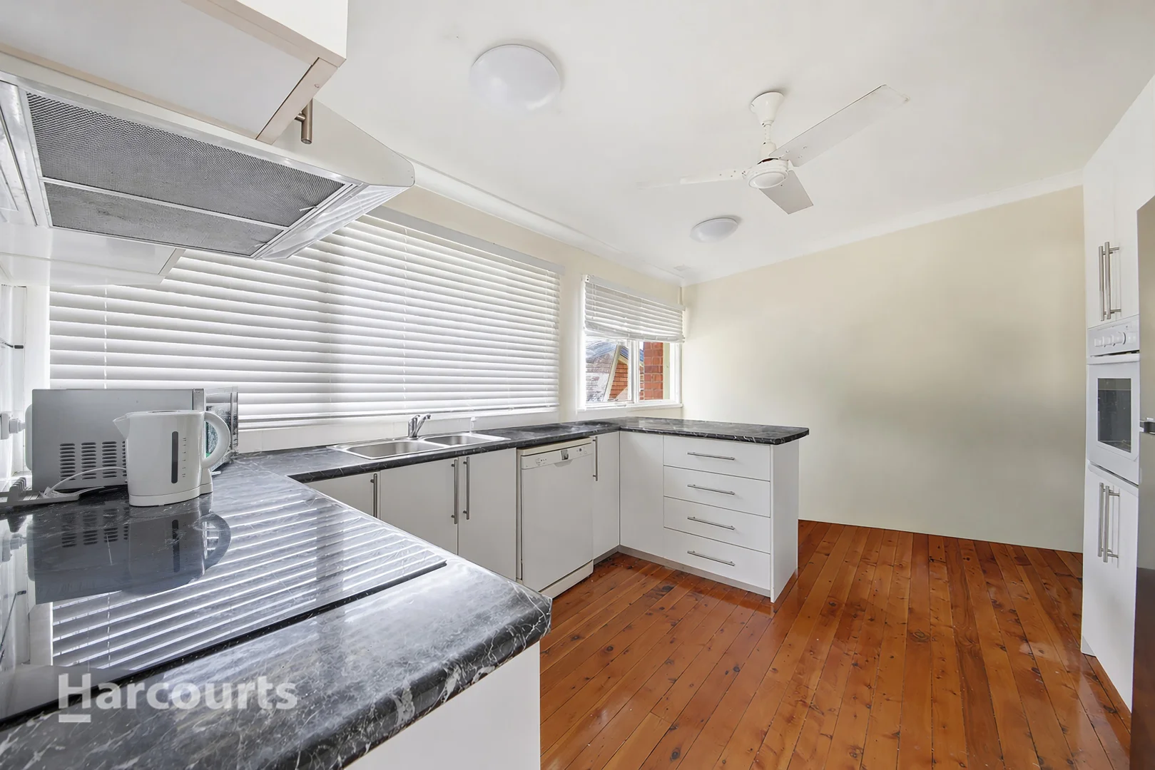 Additional image 4 of 9 Lawn Avenue, Bradbury NSW 2560