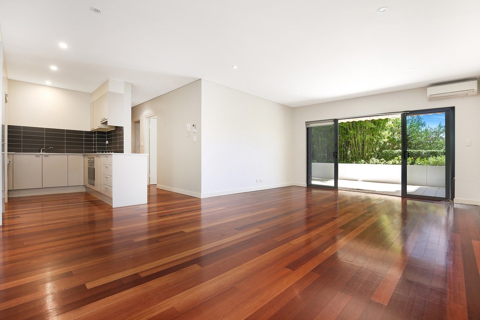 3/46 Bourke Street, North Wollongong NSW 2500, Image 2