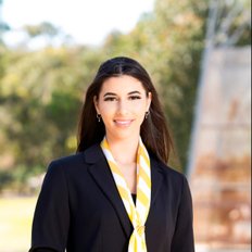 Sara Bizre, Sales representative