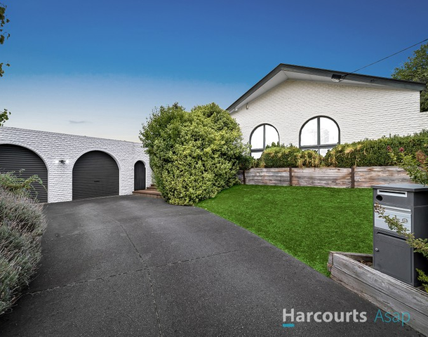 4 Hampton Court, Dandenong North VIC 3175