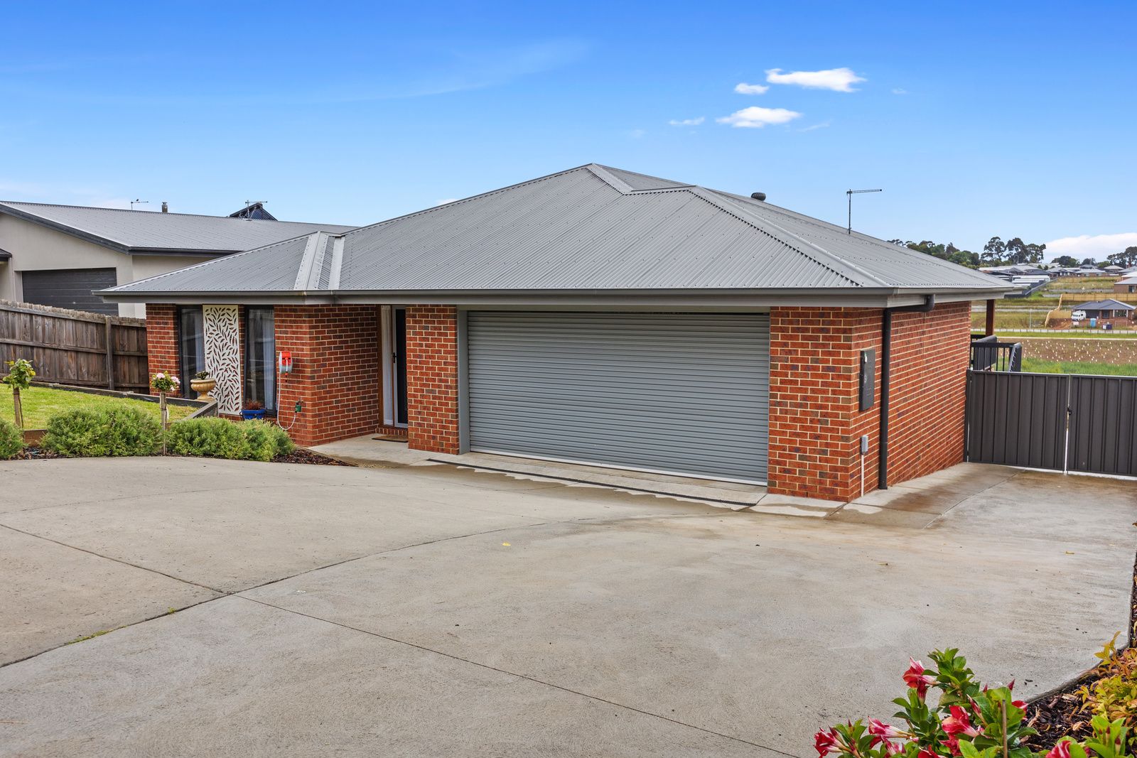 109 Parr Street, Leongatha VIC 3953, Image 2