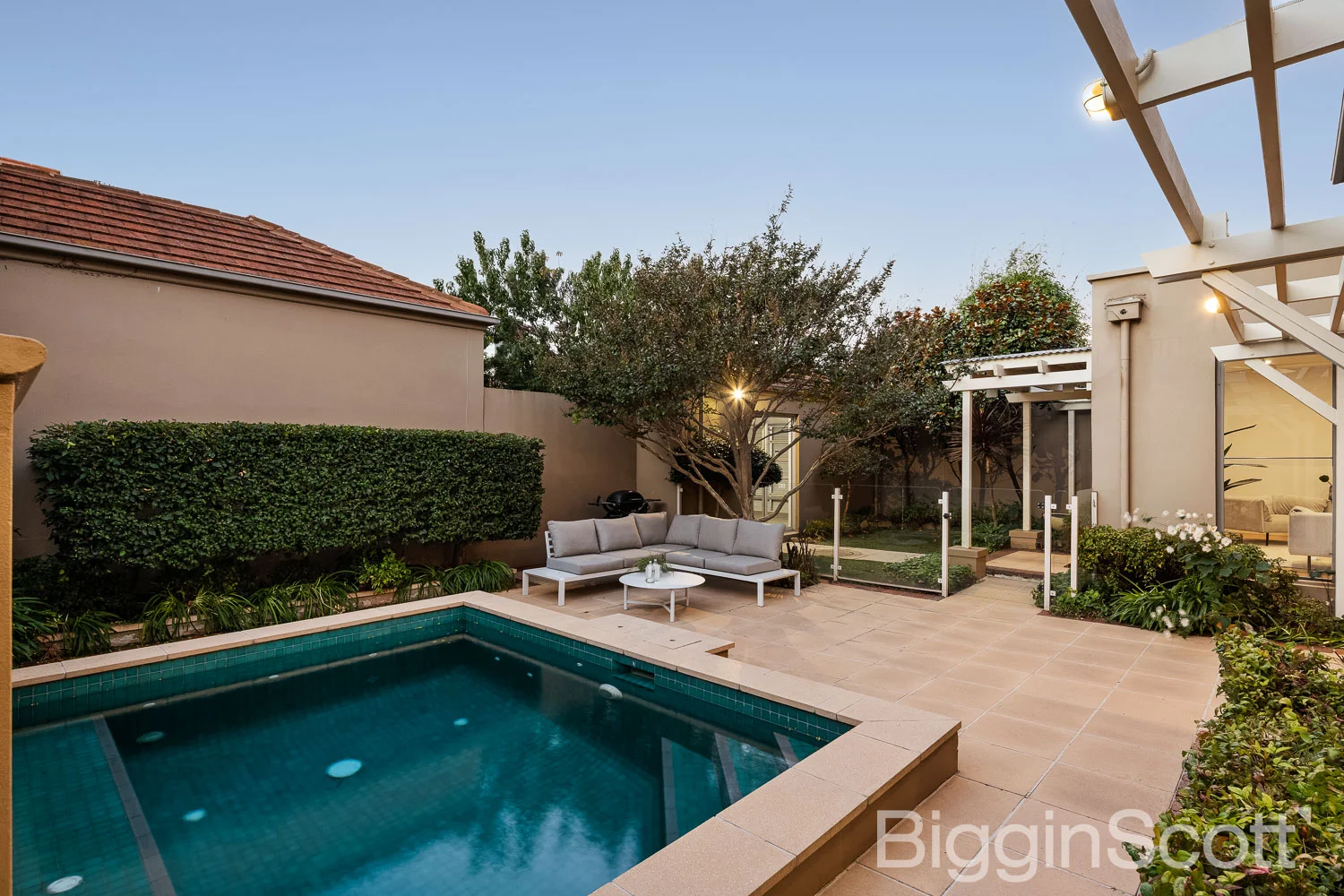 Additional image 2 of 122 Beach Street, Port Melbourne VIC 3207